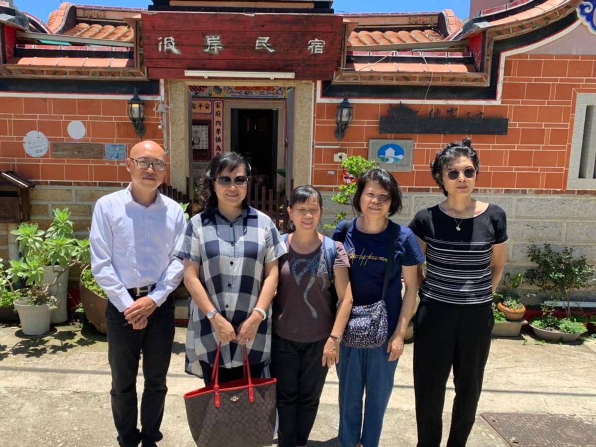 彼岸古厝民宿-包棟優先--Biiann B&B Jinning Exteriör bild