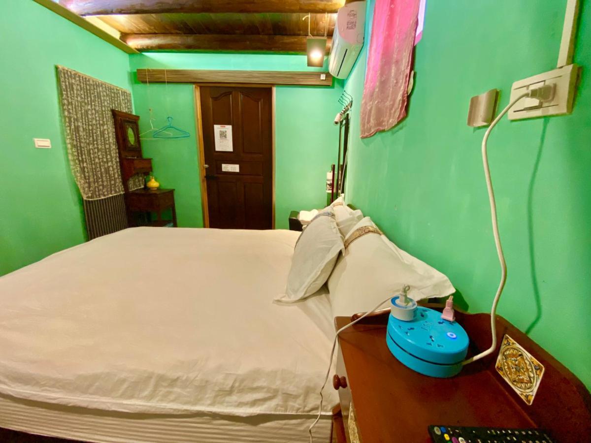 彼岸古厝民宿-包棟優先--Biiann B&B Jinning Exteriör bild