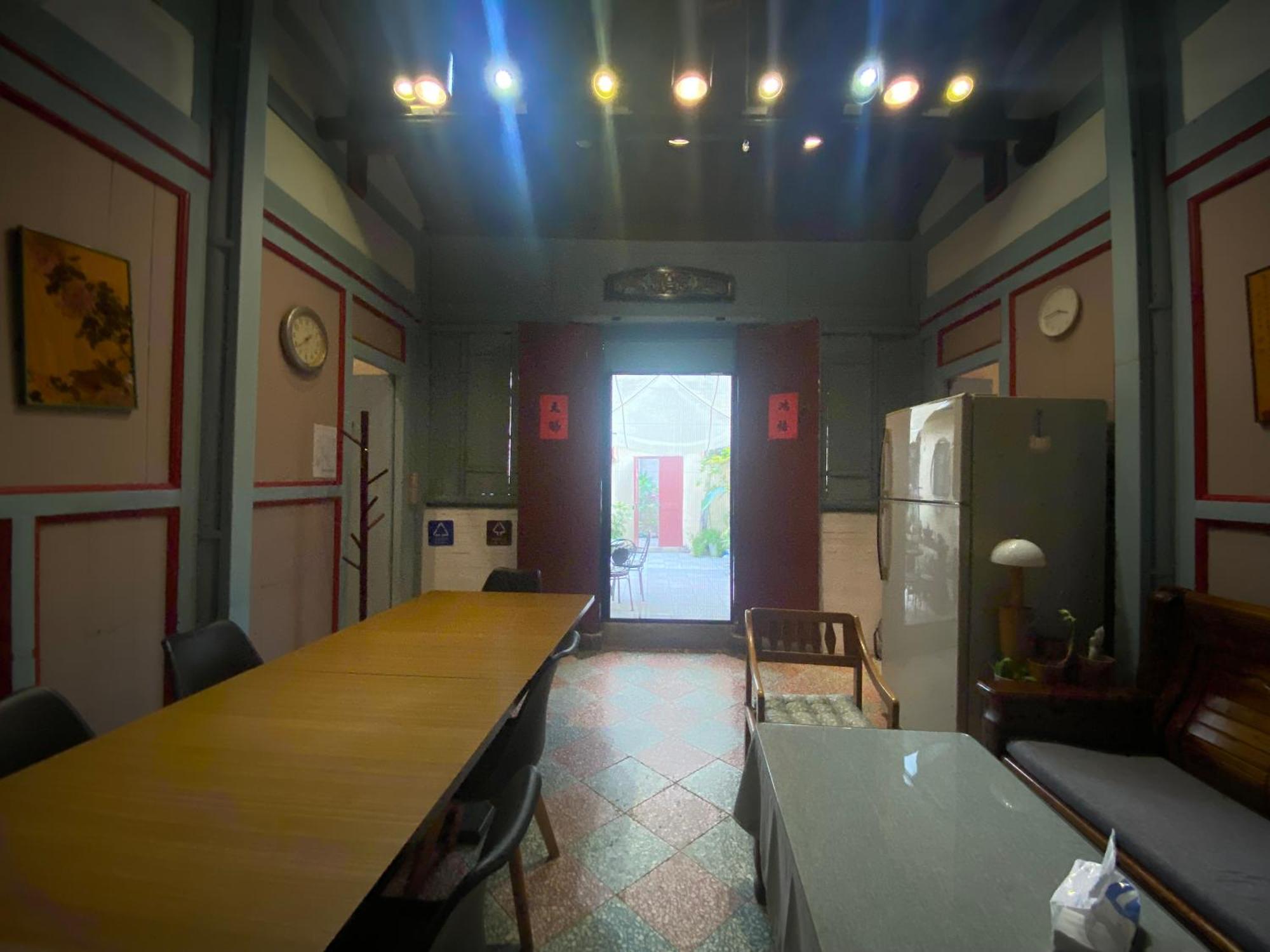 彼岸古厝民宿-包棟優先--Biiann B&B Jinning Exteriör bild